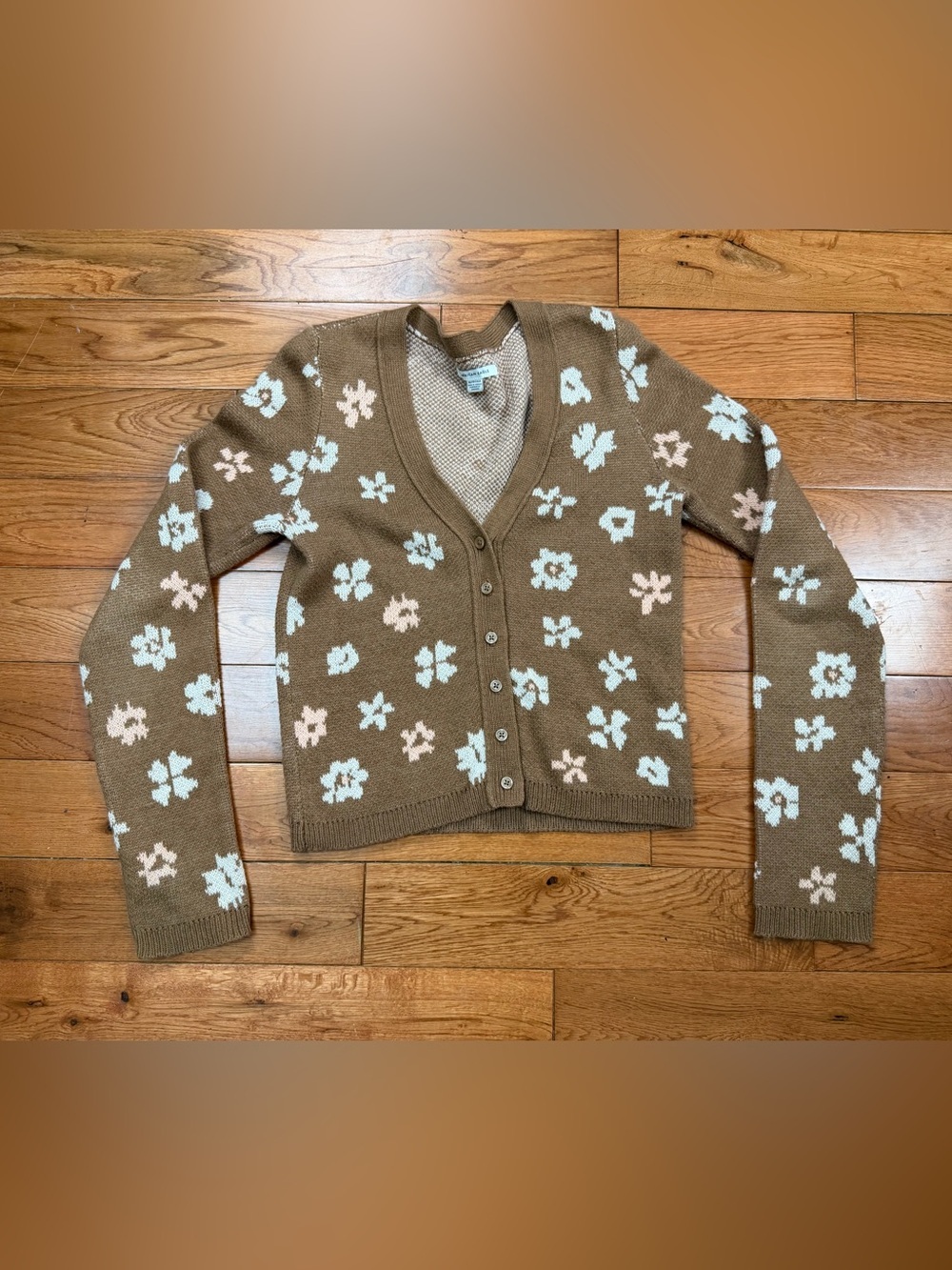American Eagle Floral Print Button Up Cardigan Sweater